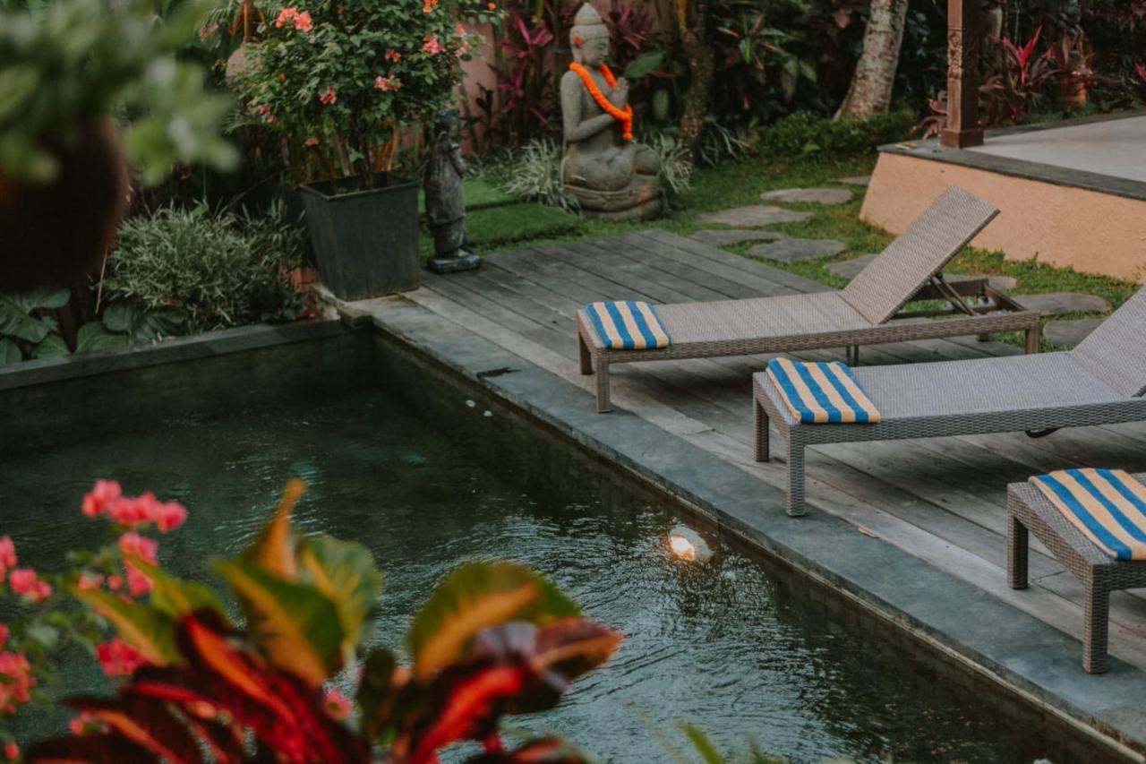 Villa Niyamas Ubud Exterior photo