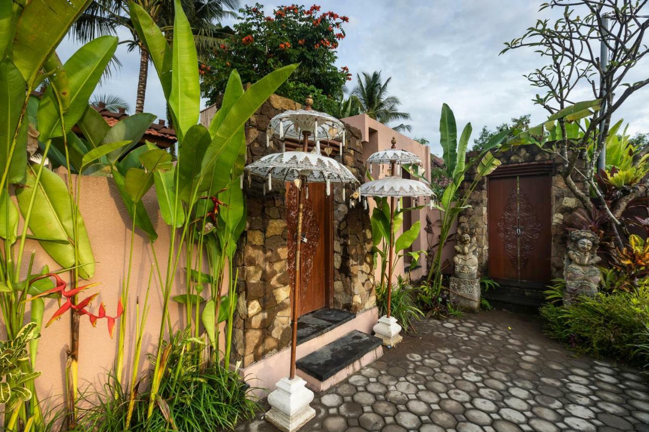 Villa Niyamas Ubud Exterior photo