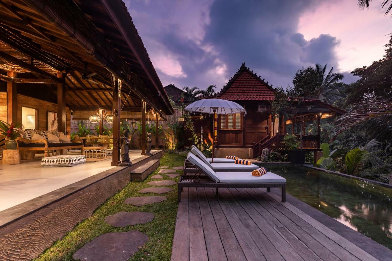 Villa Niyamas Ubud Exterior photo