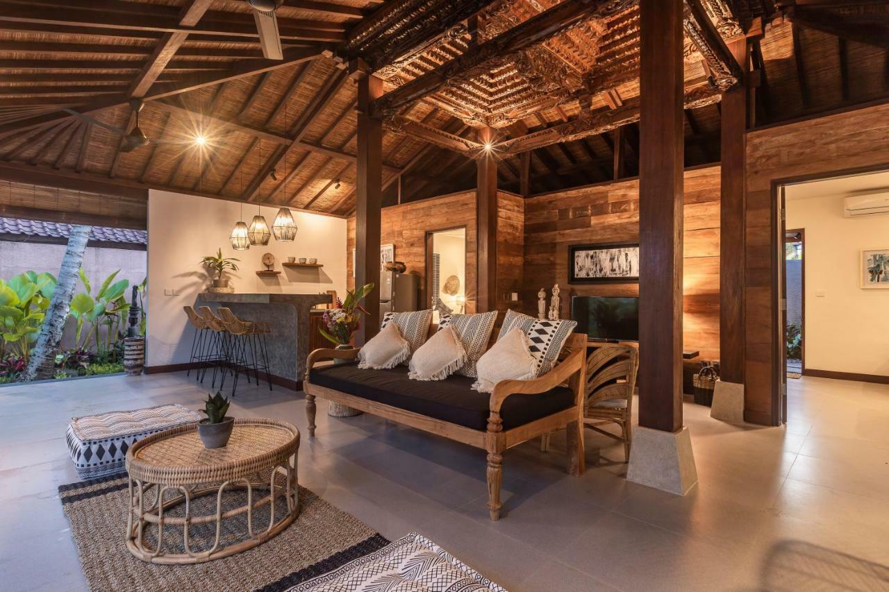 Villa Niyamas Ubud Exterior photo